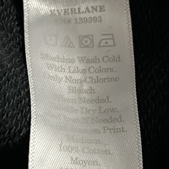 NWOT Everlane The 100% Human Typography Sweatshirt Black Size M - Picture 8 of 8